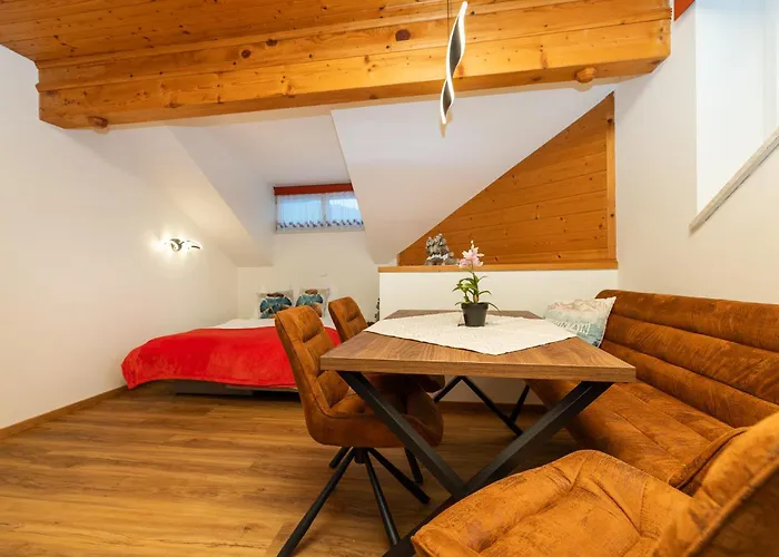 Annas - * Флахау